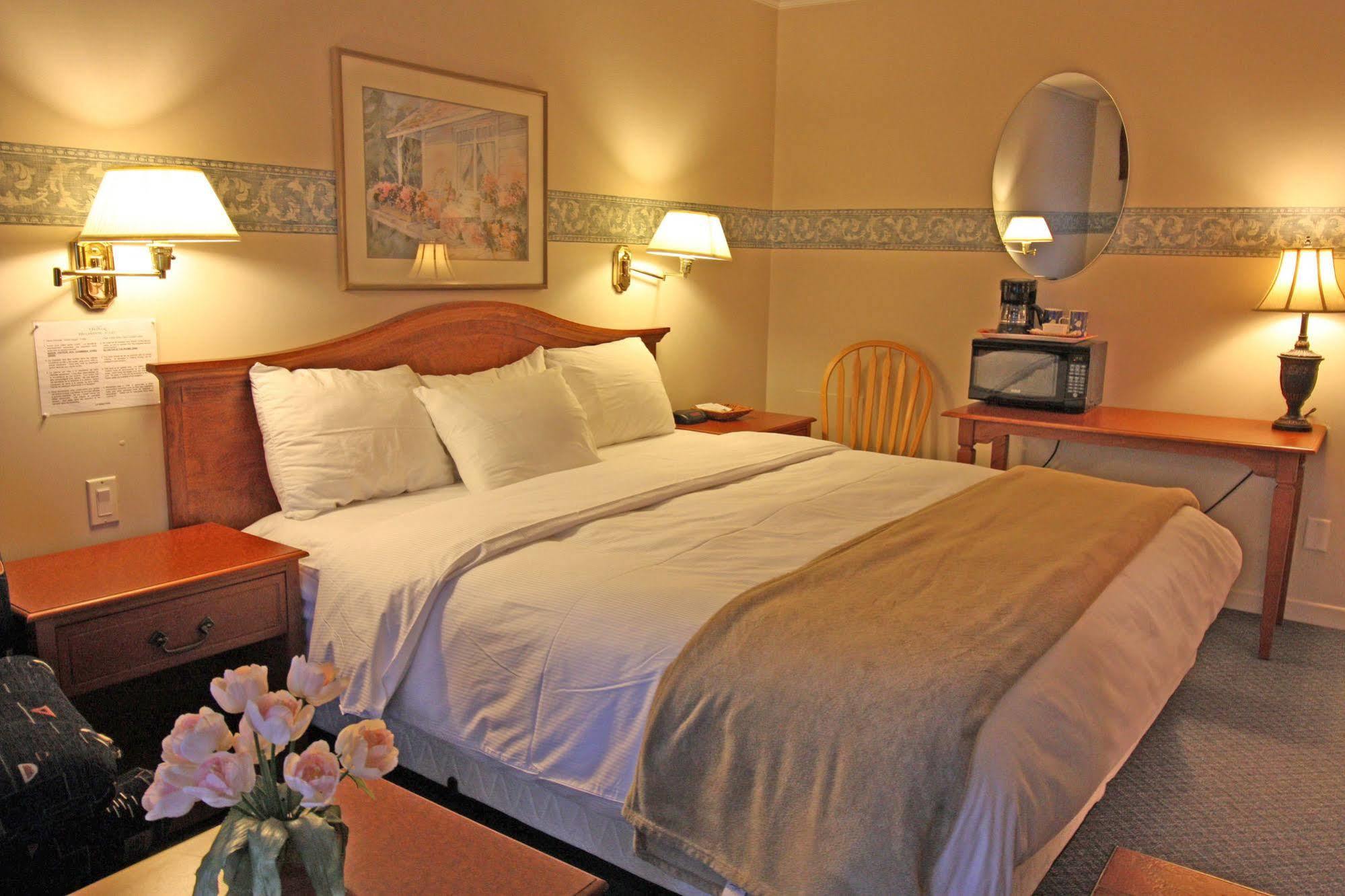 Motel Le Jolibourg Saint-Sauveur-des-Monts Buitenkant foto