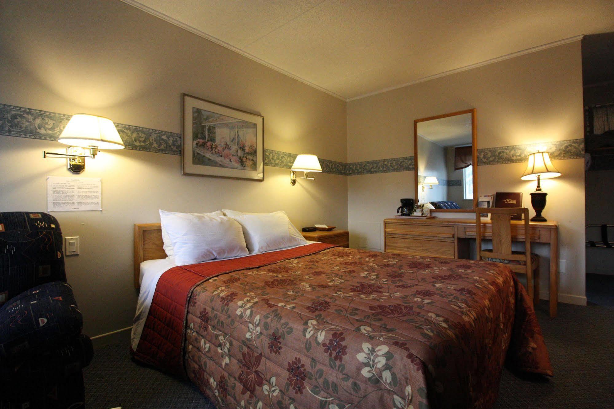 Motel Le Jolibourg Saint-Sauveur-des-Monts Buitenkant foto